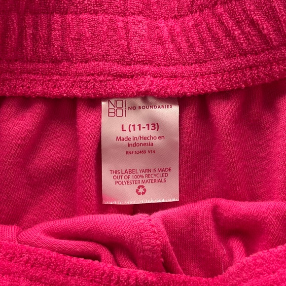 No boundaries super comfy Towel shorts - Picture 3 of 3